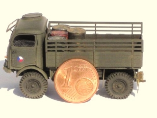 Tatra T 805